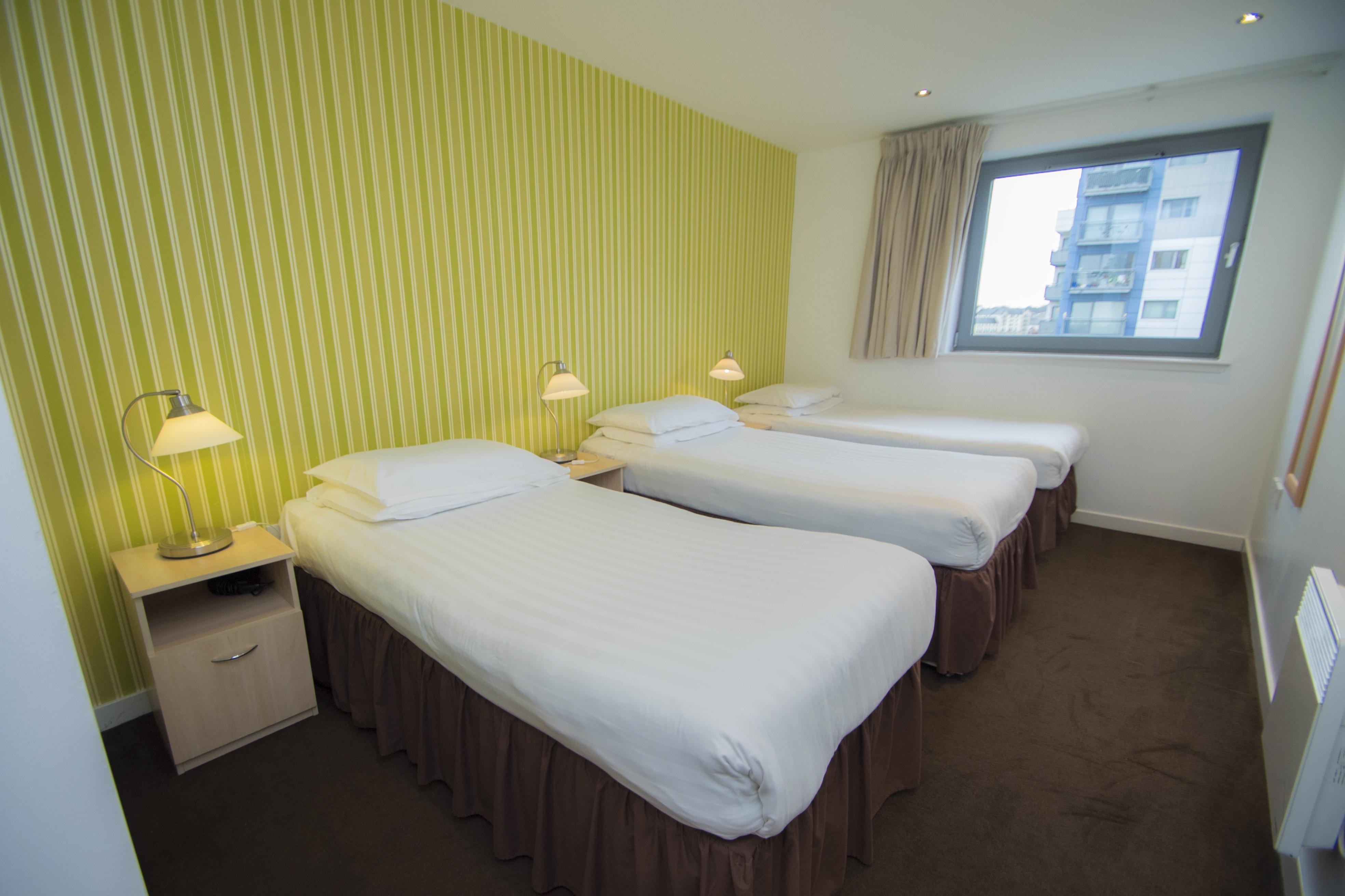 Ocean Serviced Apartments Edinburg Exteriör bild