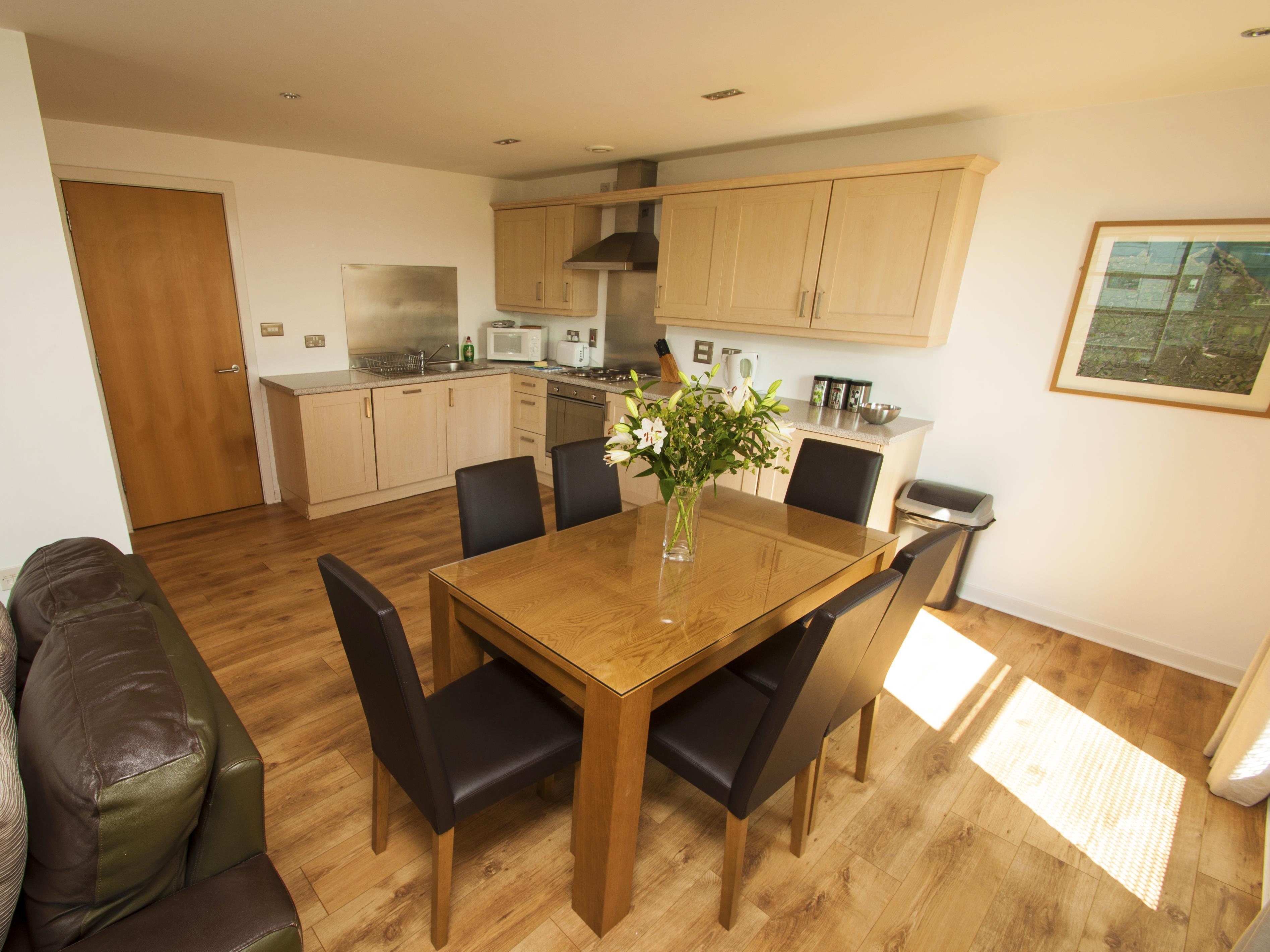 Ocean Serviced Apartments Edinburg Exteriör bild