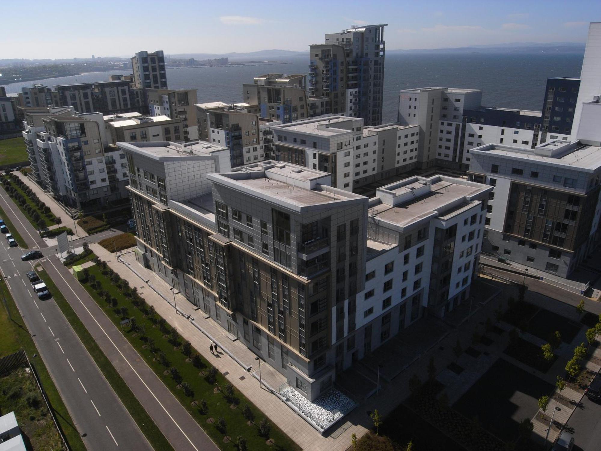 Ocean Serviced Apartments Edinburg Exteriör bild