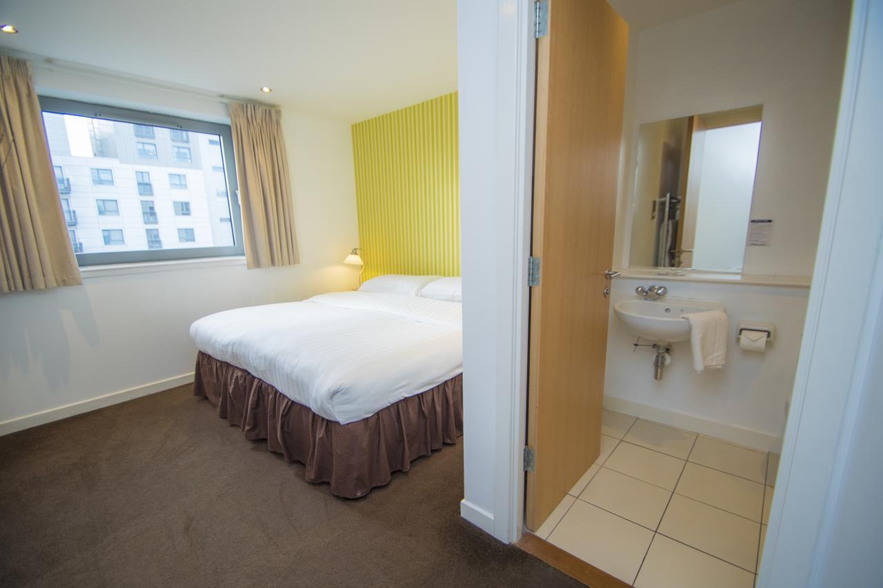 Ocean Serviced Apartments Edinburg Exteriör bild